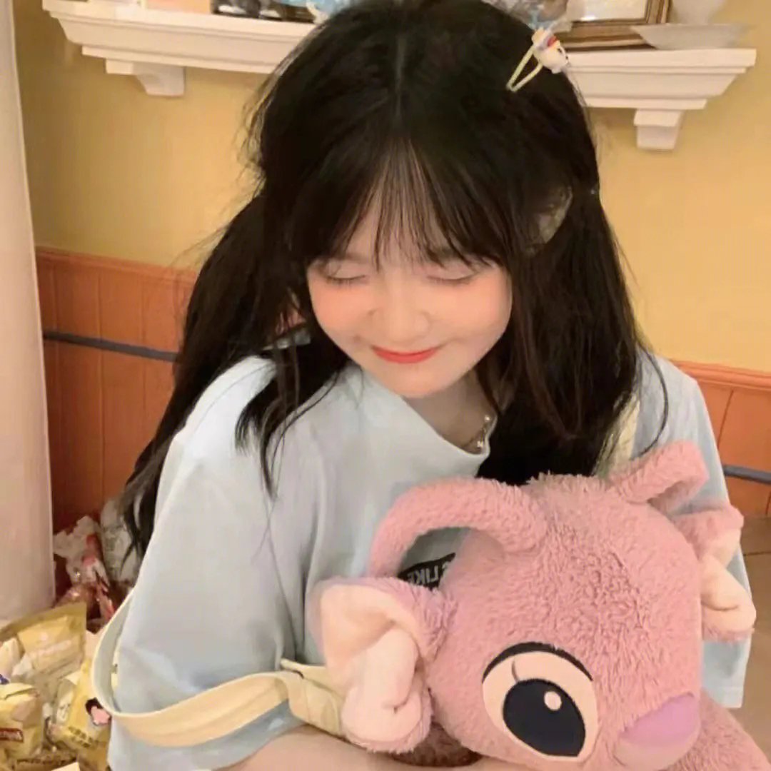 小魔女莉莉：龙与不可思议之书